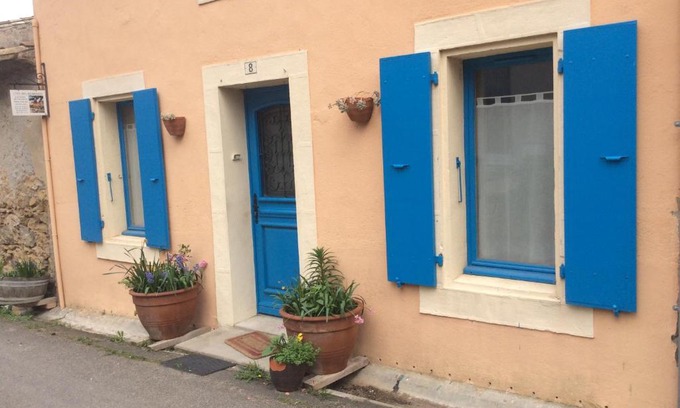 Saint-Jean-de-Barrou House | La Maison des Remparts