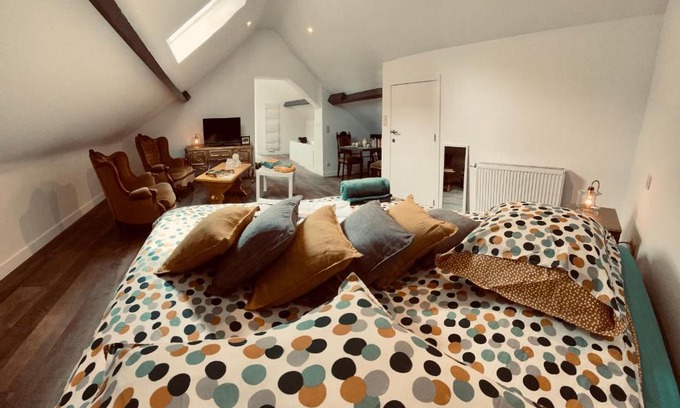 Hastiere Bed & Breakfast | La maison dorée