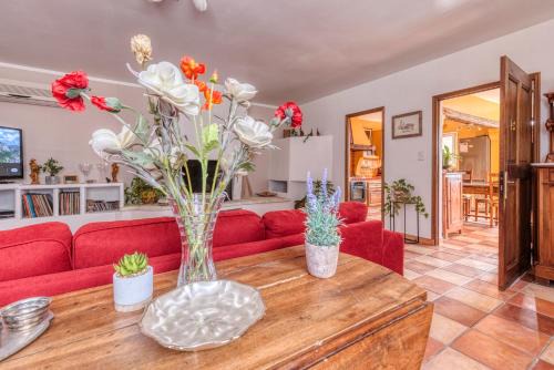Fontaine-de-Vaucluse Villa | La Maison du Chapelier