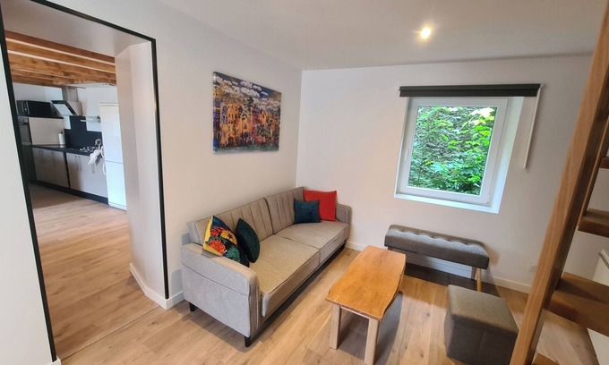 Perrier House | La Maison du Vieux Bourg