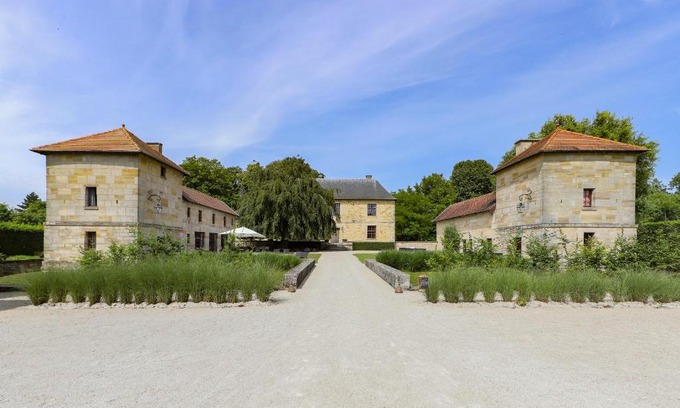 Revigny-sur-Ornain House | La Maison Forte