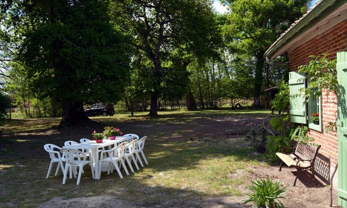Sainte-Eulalie-en-Born House | La Maison Ratabou