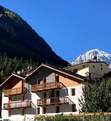Pre-Saint-Didier Apartment | La Maisonnette