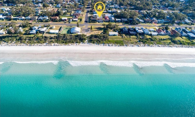 Callala Beach House | La Mer at Callala Beach - Views to The Sea