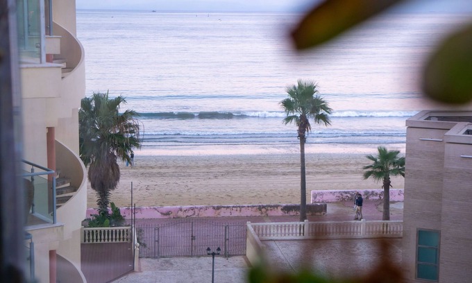 Tangier Apartment | La Ola Del Mar