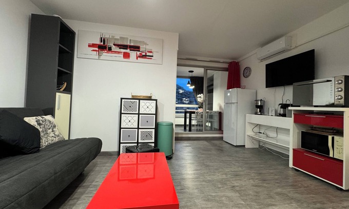 La Cote Radieuse Apartment | La palmeraie apartment, two minutes from the sea, Mediterranean beaches