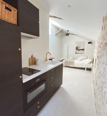 Valeuil Apartment | La Parenthèse, joli studio avec terrasse