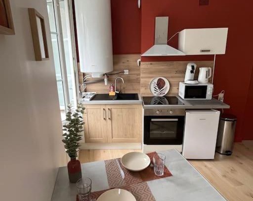 Saint-Hilaire-du-Harcouet Apartment | La pause détente