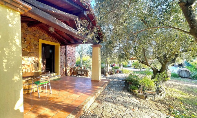 Jerzu Apartment | " La Pergola Deluxe "