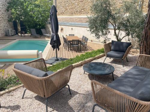 Montseret House | La Petite Ecurie