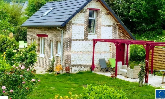Duclair House | La Petite Folie - DUCLAIR