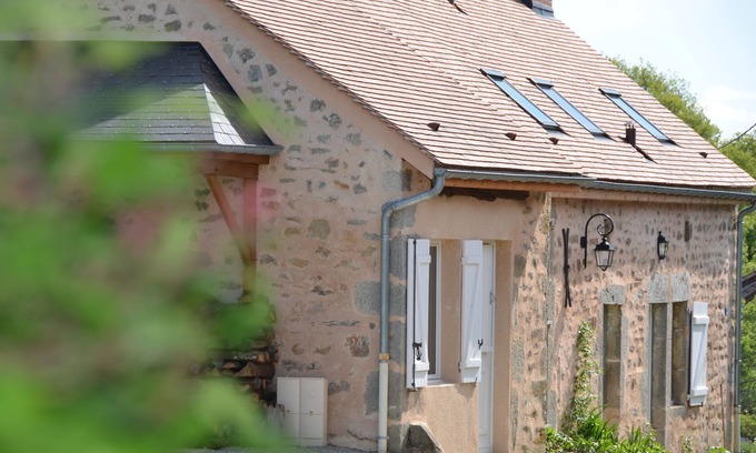 Saint-Martin-du-Puy House | La Petite Maison du Potager