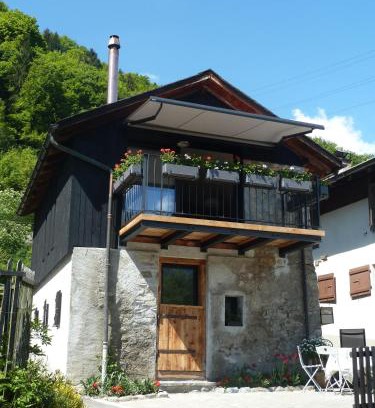 Ollon House | La Petite Grange