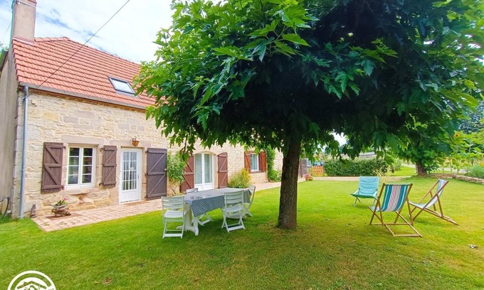 Betaille House | La Petite Maison - BETAILLE