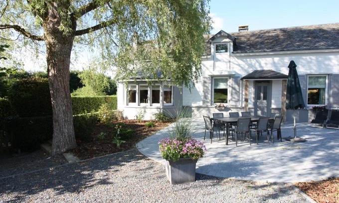 Corbion House | La Petite Maison Maqua