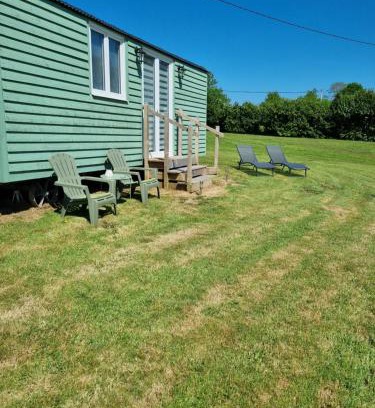 Plevin Other | la petite maison verte