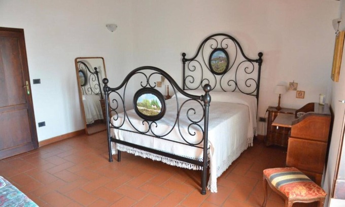 Monte Petriolo Apartment | La Petronilla Montepetriolo - Apartment Lina