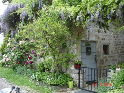 Saint-Lamain Bed & Breakfast | La Pie qui Chante