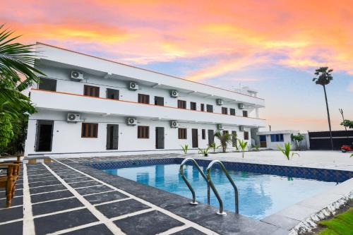 Poothurai Resort | La Piscine Farm House