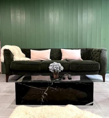 Le Biot Apartment | La Pomme de Pin