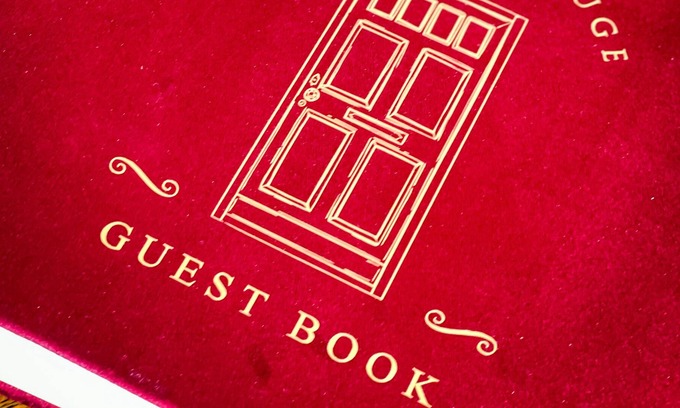 Oudenaarde House | La Port Rouge
