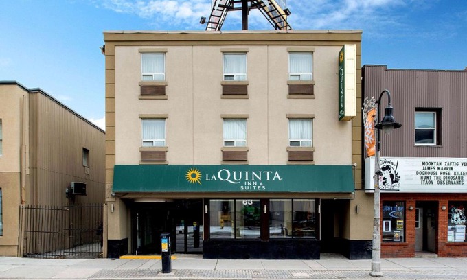 Durham Region Hotel | La Quinta by Wyndham Oshawa
