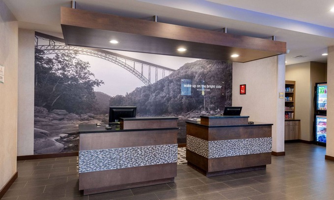 Osage Hotel | La Quinta Inn & Suites by Wyndham Morgantown