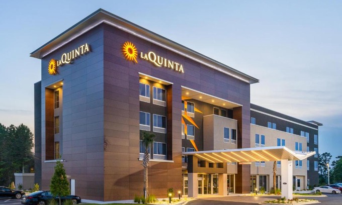 Valdosta Hotel | La Quinta Inn & Suites by Wyndham Valdosta