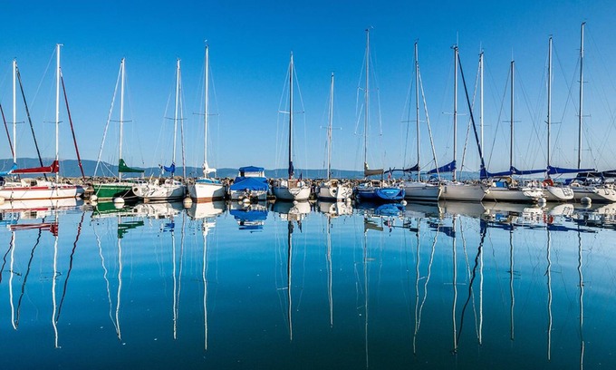 Yvoire Hotel | La Riviera Victoria
