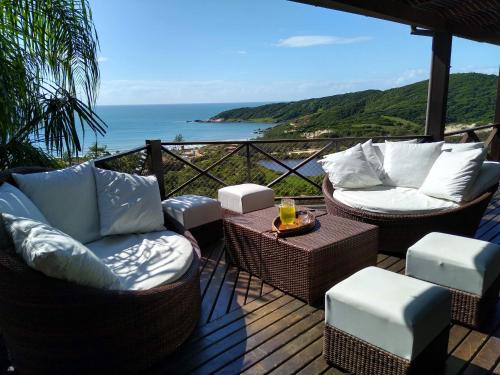 Praia do Rosa House | La Roca House