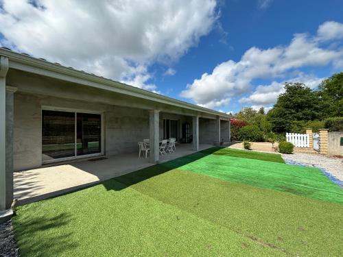 Saint-Paul-en-Born House | La Rose des Vents