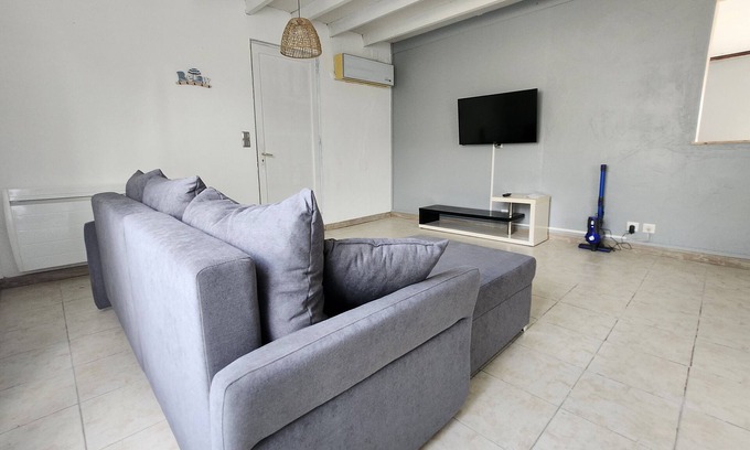 Saix House | La rose des vents single-family home