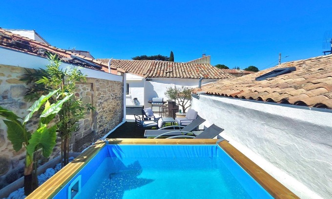 Sernhac House | La Sernhacoise, Saune, Game room, Garage