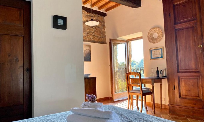 Pitigliano Apartment | La Sorpresa Monolocale con VISTA VALLATA