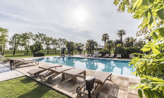 Roncade Villa | La Tenuta - Four Bedroom Villa, Sleeps 8