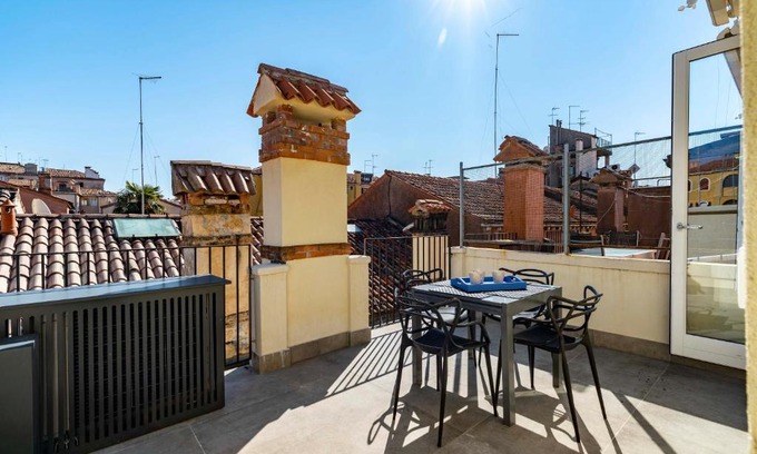 Cannaregio Villa | La Terrasse