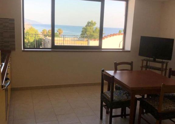Paola Apartment | La terrazza di Brancaccio’s house summer