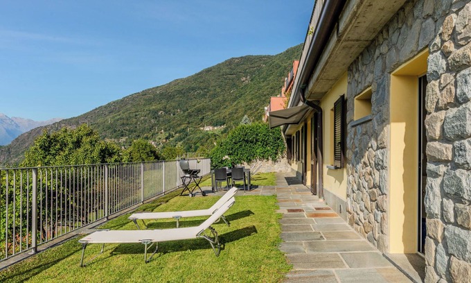 Bellano House | La Terrazza sul Lago by Interhome