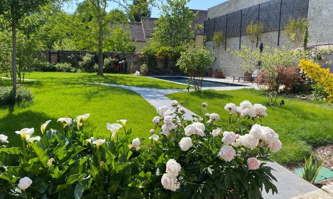 Montfort-l'Amaury House | LA THEBAUDERIE