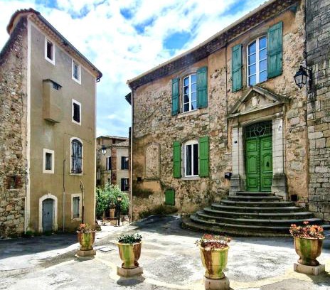 Anduze Bed & Breakfast | La Tour de Pezene