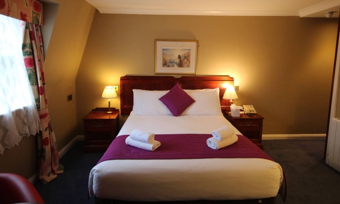 Les Pages Hotel | La Trelade Hotel
