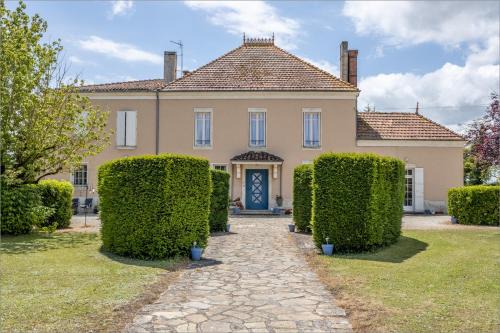 Matha Bed & Breakfast | La Vieille Distillerie