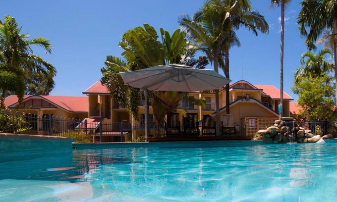 Cannonvale Apartment | La Villa Pets ok pets req advance booking contact property for T&C