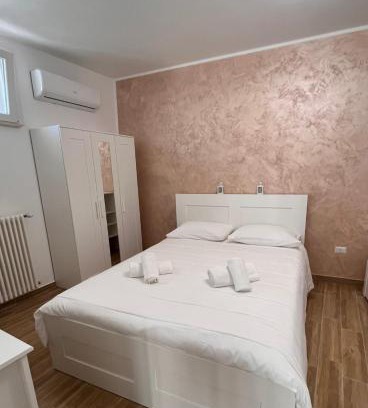 Grottole Bed & Breakfast | La vista sulle grotte L affaccio