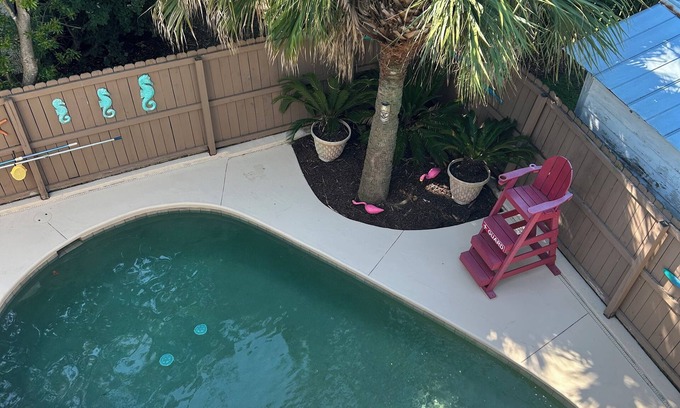 Tybee Island House | Labor Day Special! Salt Water Pool! 4Bd-3Ba, Elevator, 5 Decks, Ocean views