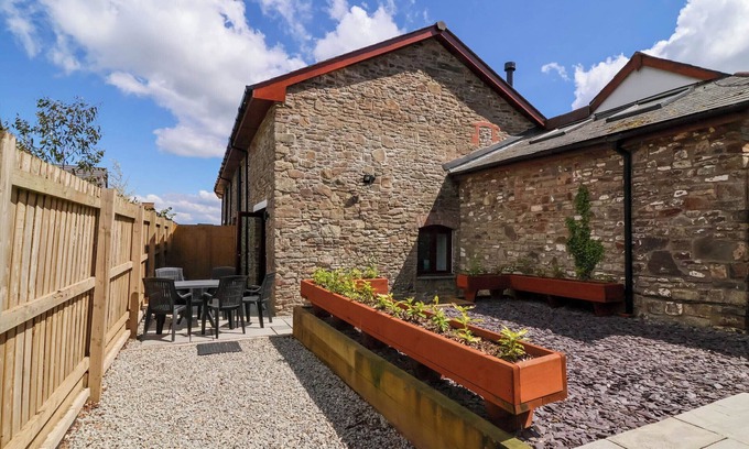 Parkham Cottage | LADYBIRD REST, pet friendly, with open fire in Bideford