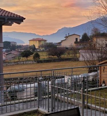 Domaso Apartment | Lago-apartment Midy, sfeervol, zwembad, airco