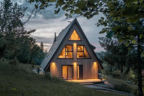 Izvoare Villa | Lagom Lodge
