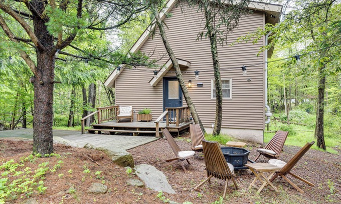 Tobyhanna House | Lake Access at Family-Friendly Home in Tobyhanna