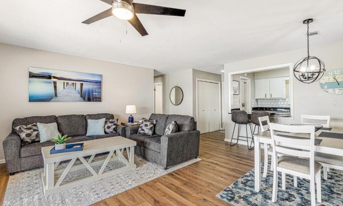 Rockwell Apartment | Lake Escape